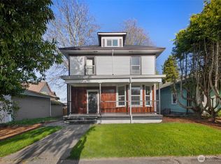 907 S Ainsworth Ave, Tacoma, WA 98405
