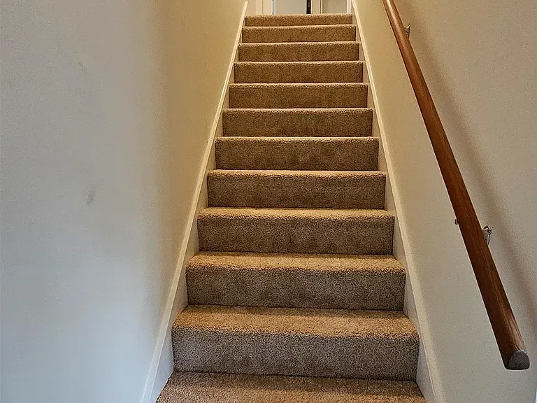 40 Grondin Dr — Photo 3