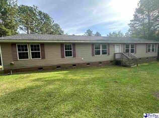 563 J C Barefoot Rd, Patrick, SC 29584