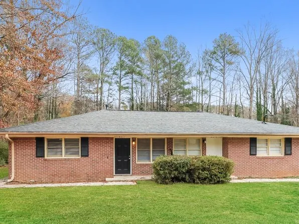 6211 Florrie Dr SW, Mableton, GA 30126