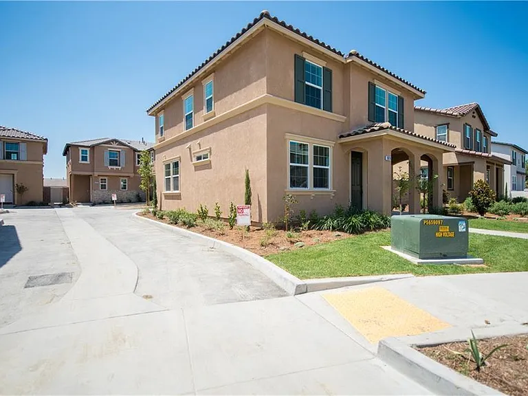 13079 Goldenrod Dr — Photo 31