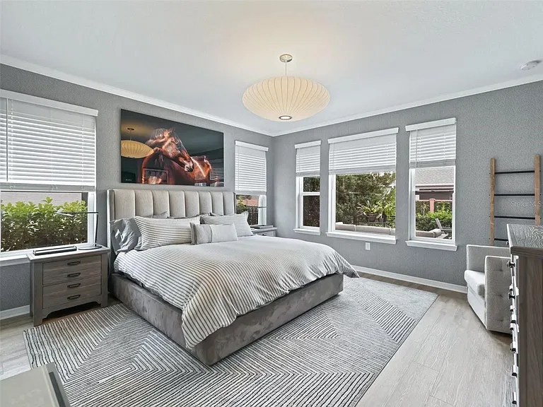 5672 NW 40th Pl — Photo 17