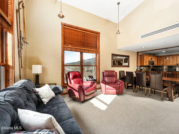 834 McKinley Ave #408, Kellogg, ID 83837