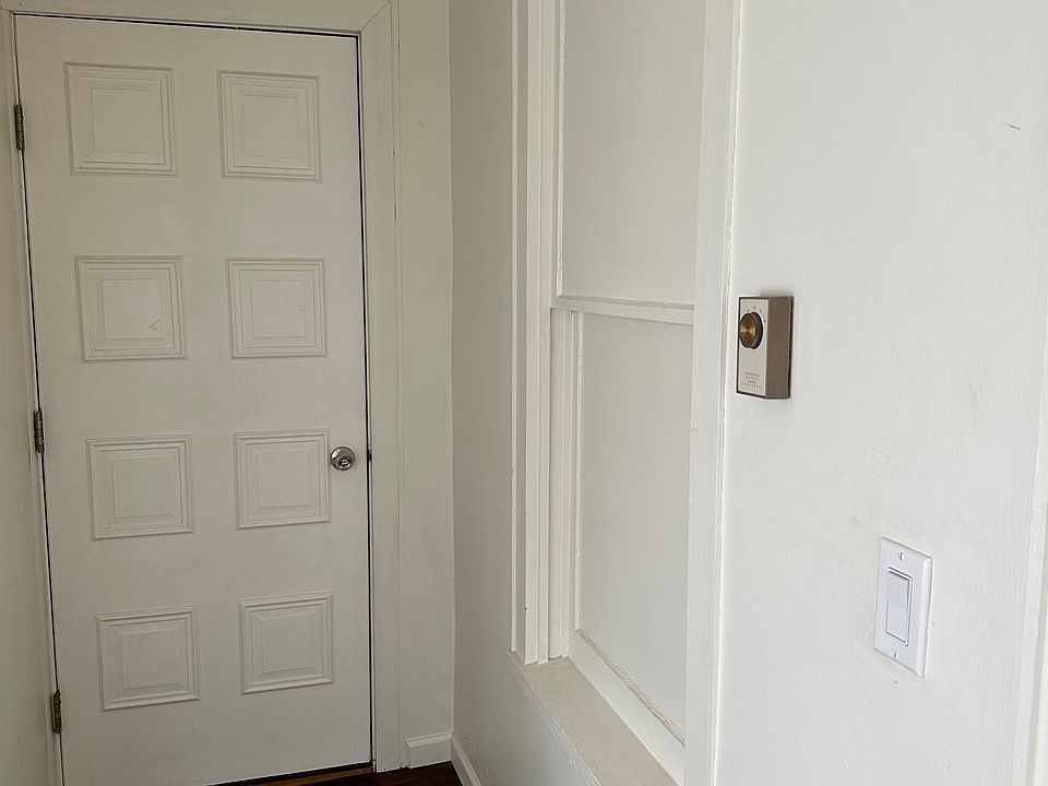 Front entry into second bedroom / office or sitting room.