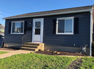 740 Garfield St, Springdale, PA 15144