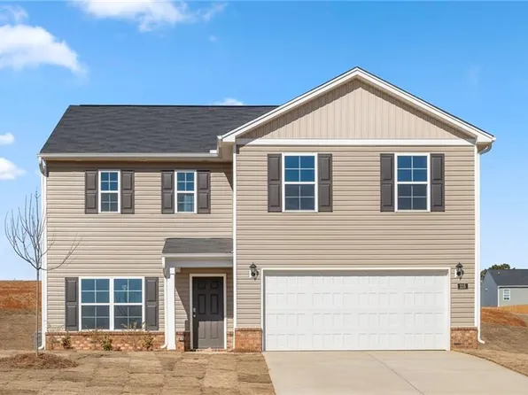 215 Zinnia Pl, Lexington, NC 27295