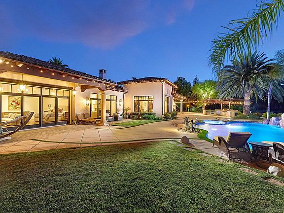 3rd image of 14160 Augusta Ct