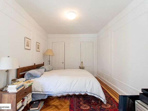 3rd image of 226 Henry St APT 5B