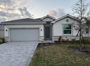 8262 Shore Lake Dr, Englewood, FL 34224