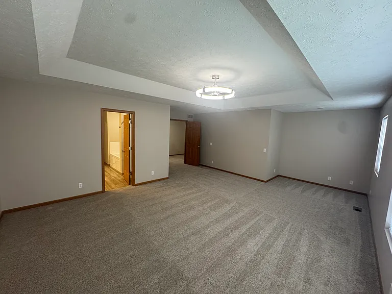 5009 S 194th Ave — Photo 13