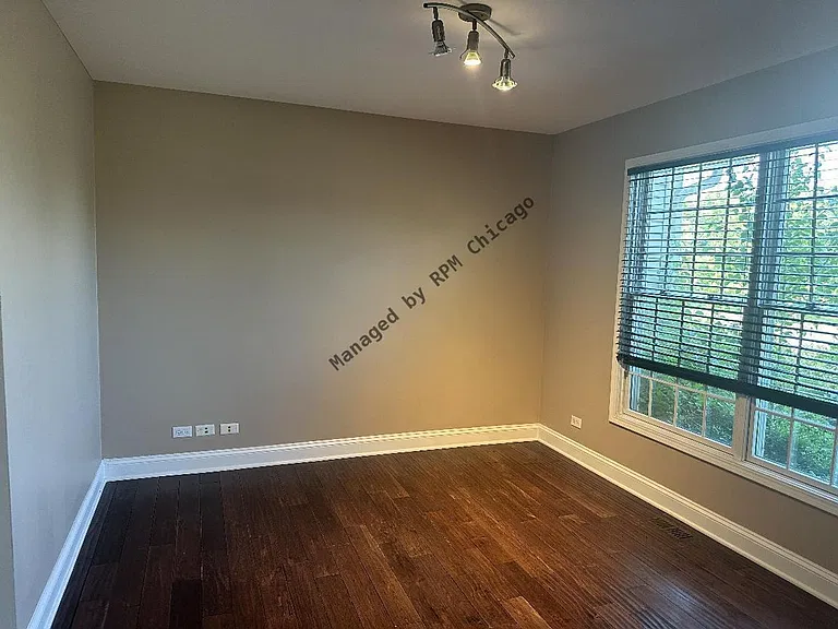 5490 Fox Path Ln — Photo 11