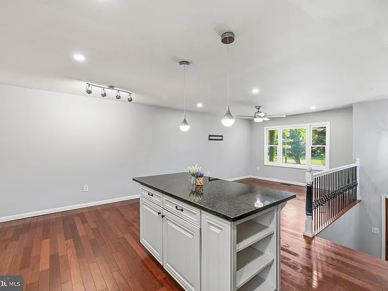 301 Wicomico Rd — Photo 9