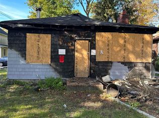 24 Priscilla Ave, Riverhead, NY 11901