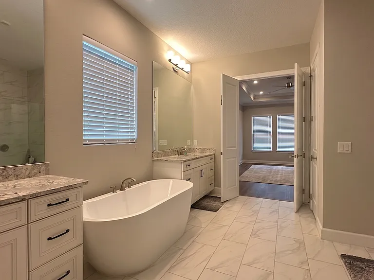6875 Broglie St — Photo 22