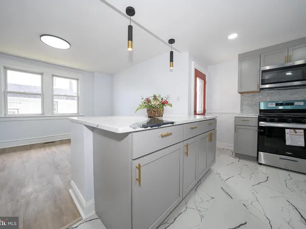 828 Mason Ave, Drexel Hill, PA 19026