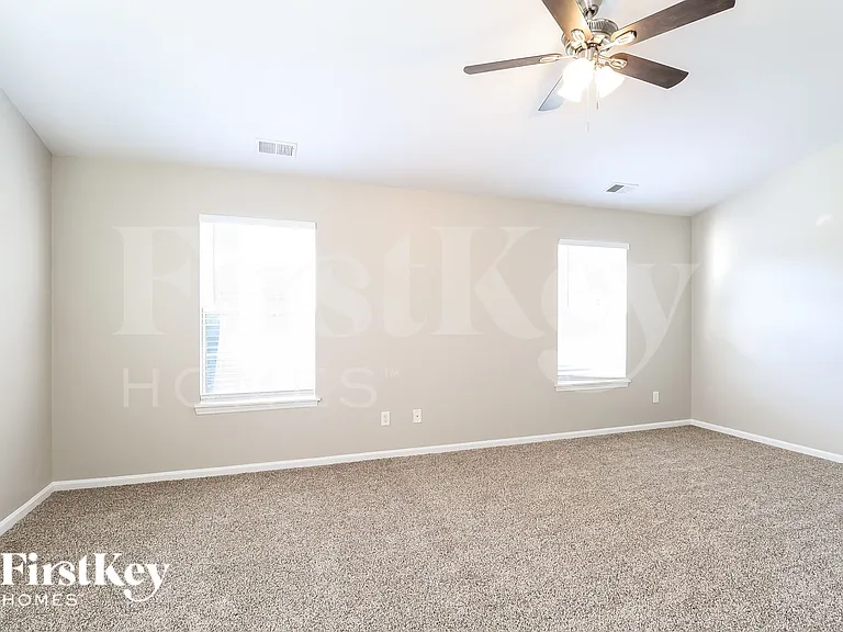 13505 Walkers Creek Dr — Photo 13