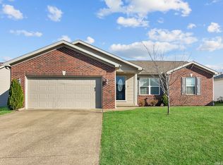 12421 Cold Water Dr, Evansville, IN 47725