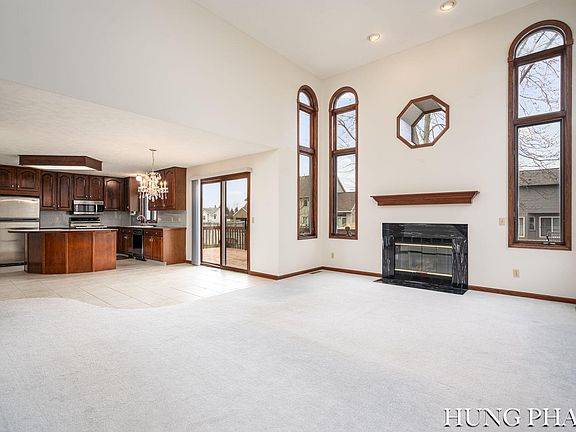 5th image of 2277 Vantage Ct SE