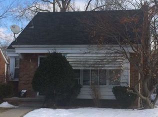 8226 Meyers Rd, Detroit, MI 48228