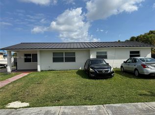 2821 SW 120th Rd, Miami, FL 33175