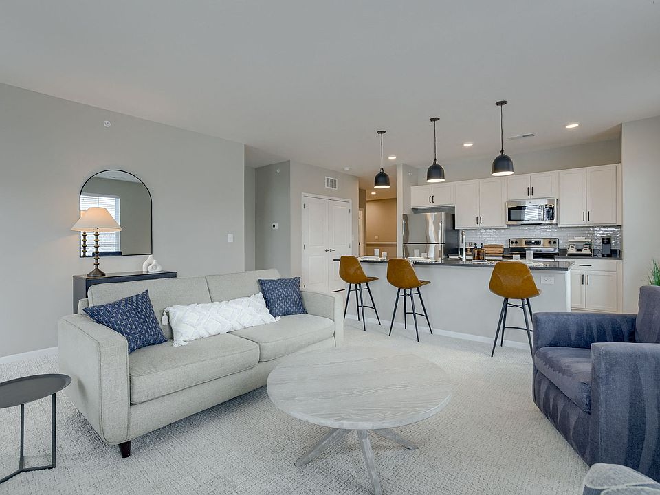 Leona - 2 Bed / 2 Bath - 1,291 Sq.Ft.