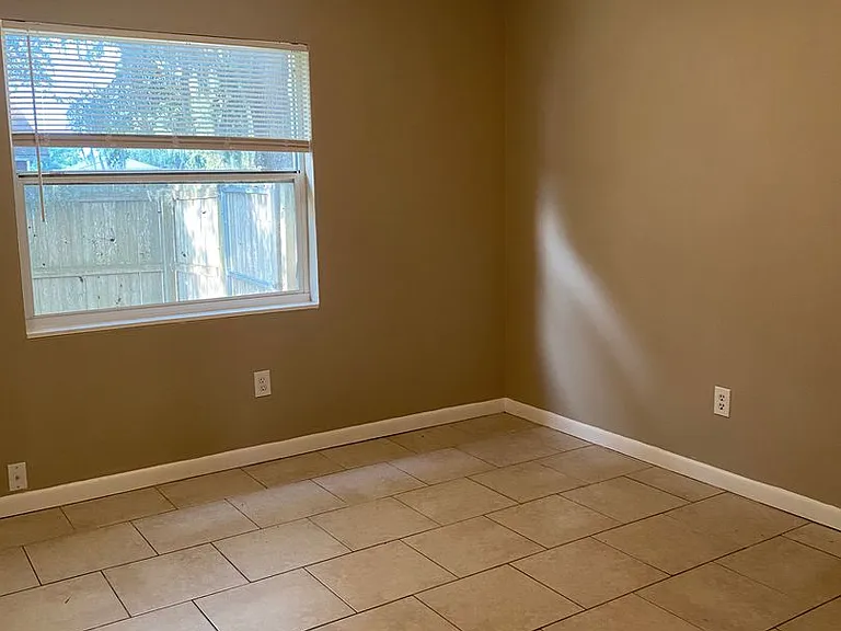 3028 Robert Ave #F — Photo 17