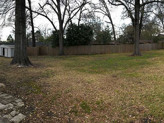 2nd image of 2708 Brentwood Dr