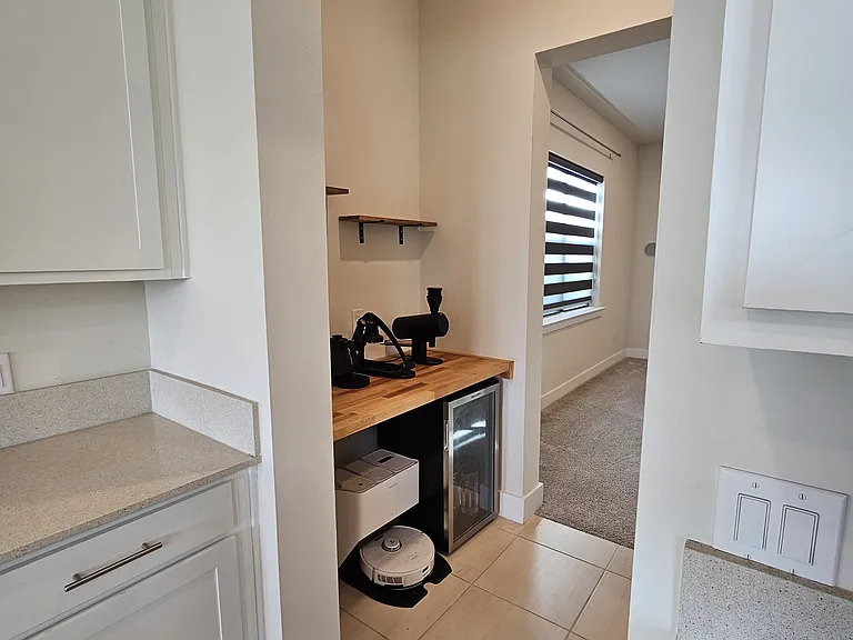 4308 Arlington Dr — Photo 10