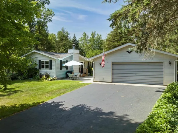 N4365 Nelson Road, Markesan, WI 53946