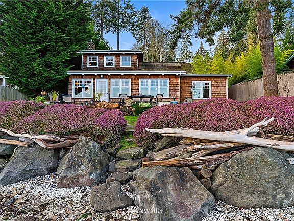 Low-bank waterfront so close to your home.