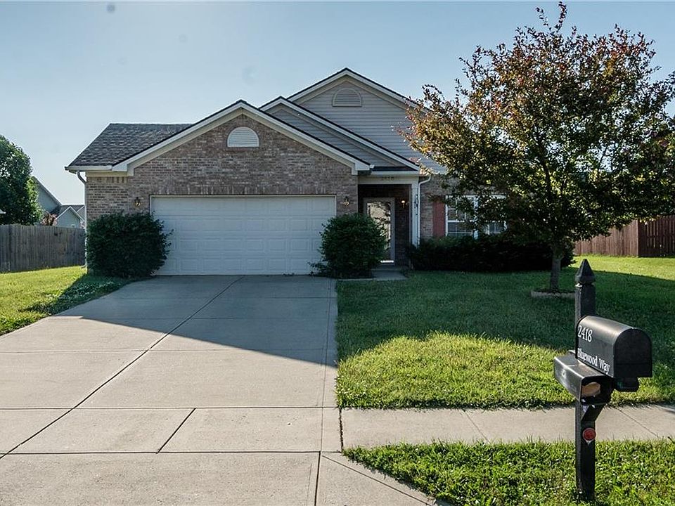 1st image of 2418 Bluewood Way