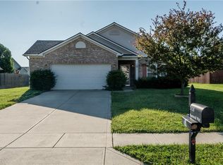 2418 Bluewood Way, Plainfield, IN 46168