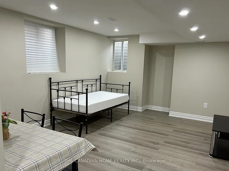 12 Kilmarnock Cres #BASEMENT — Photo 9