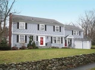 48 Westgate Rd, Wellesley, MA 02481