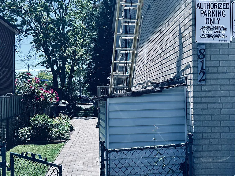 812 Ellesmere Rd #A — Photo 25