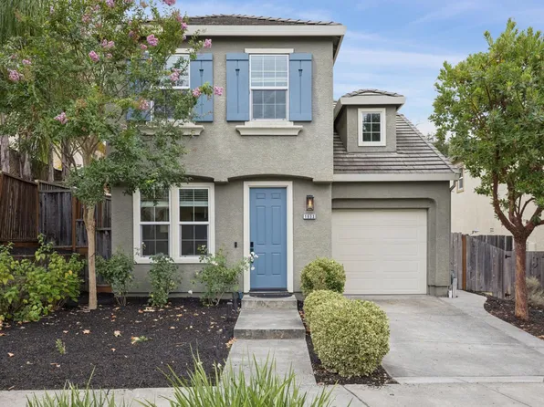 1933 Verbena Drive, Santa Rosa, CA 95404