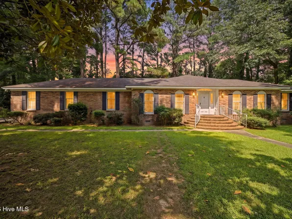 108 Hunters Trail E, Elizabeth City, NC 27909