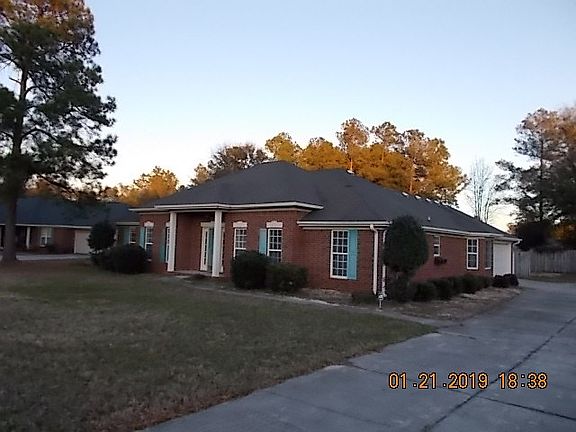 3rd image of 1049 Woodberry Dr
