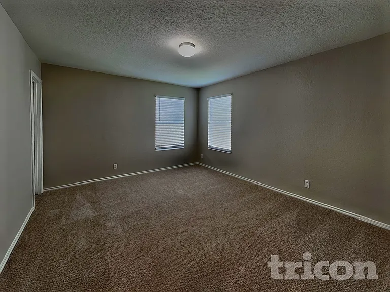 7923 Horse Holw — Photo 11