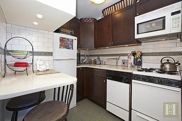 Sold by Halstead Real Estate | media 2