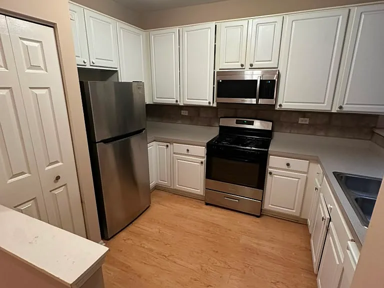 1251 Brookdale Dr — Photo 13