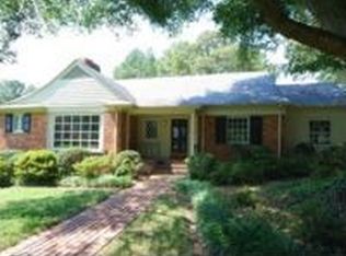 212 Walsing Dr, Henrico, VA 23229