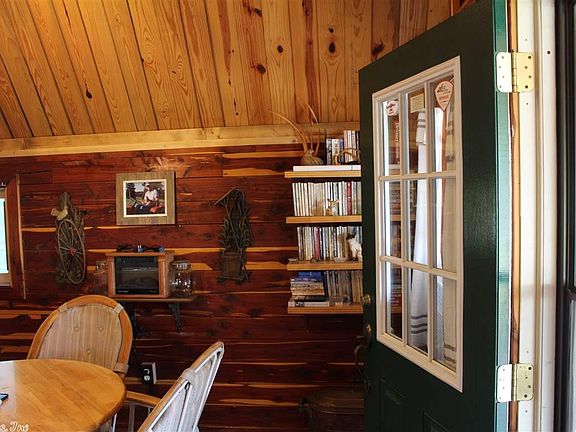 4th image of 141 Loftis Creek Ln