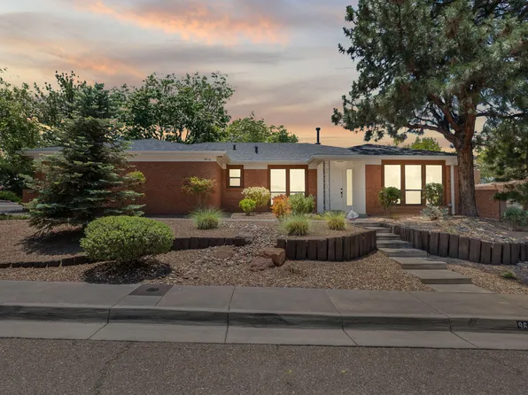 9616 Academy Hills Dr NE, Albuquerque, NM 87111