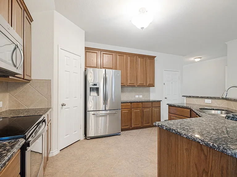 1212 Villa Paloma Blvd — Photo 11