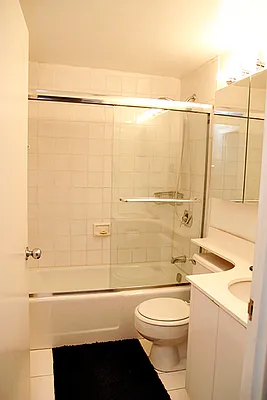 Rented by Vision Group | media 38