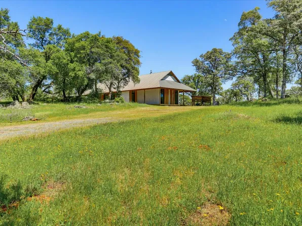 8877 Dutch Flat Trl, Smartsville, CA 95977