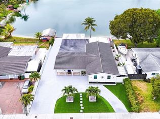 6290 W 16th Ave, Hialeah, FL 33012