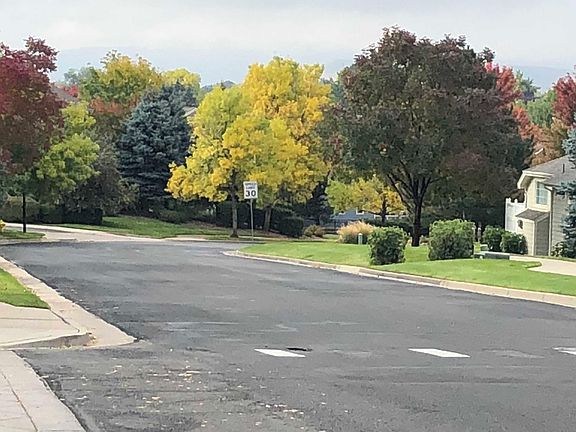 Beautiful walking, running, biking. Best in Denver area.