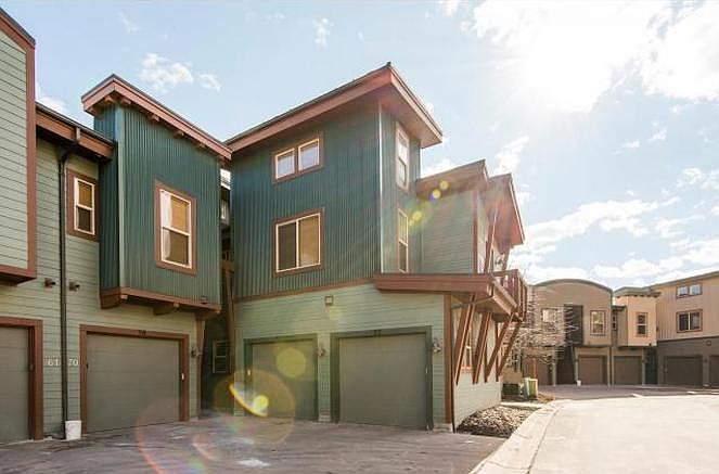 1st image of 6170 Park Ln S #32
